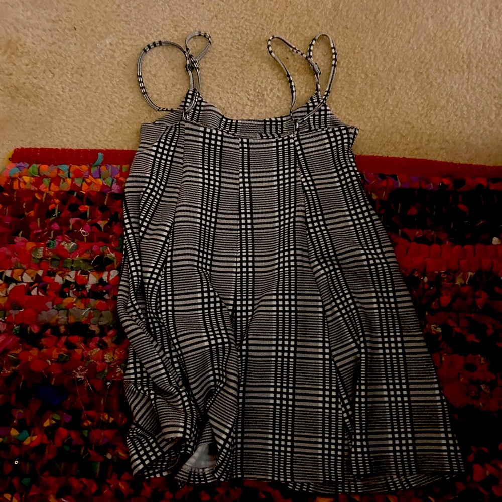 2 Skater Girl dresses from hot topic. Both sized smalls